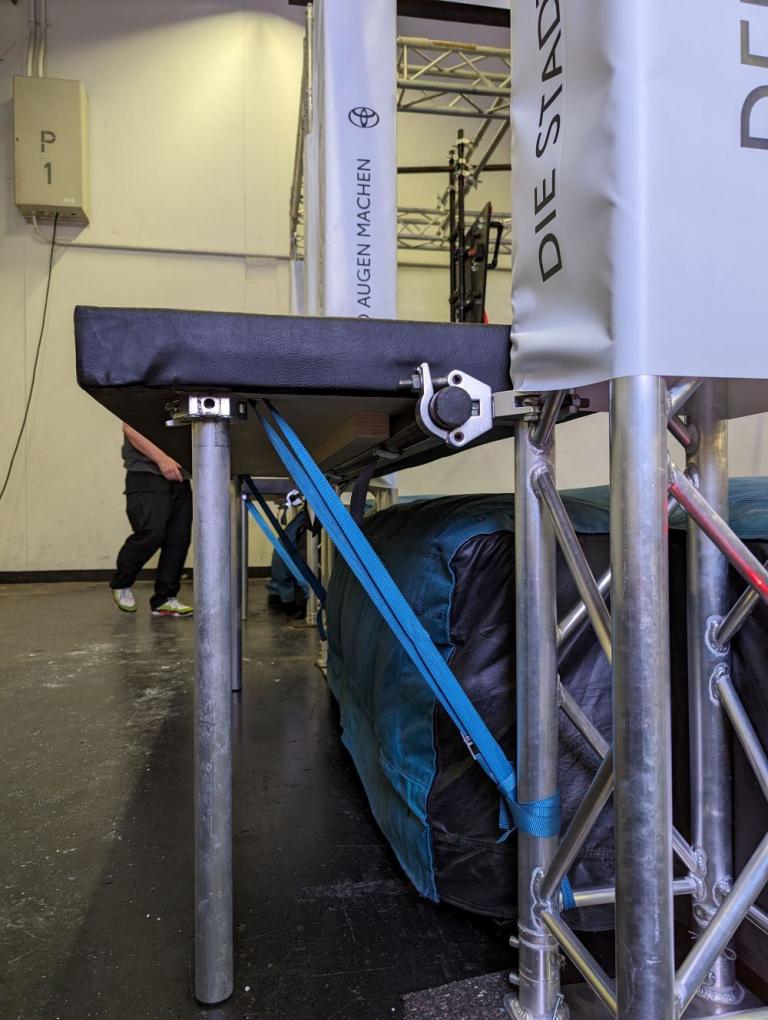 Podest-Ninja-Befestigung - hochwertige und stabile Ninja-Produkte von turnmatte.com