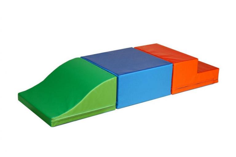 Bausteinsatz-Amelie-Bänfer-Medi - Großbausteine Medi werden empfohlen für Kinder zwischen 2 und 4 Jahren