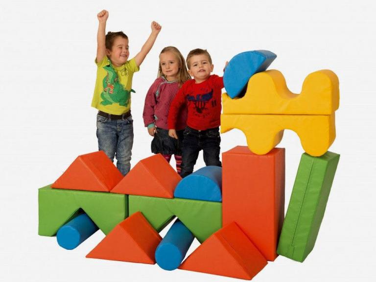 Bausteinsatz-Marta - Großbausteine Medi werden empfohlen für Kinder zwischen 2 und 4 Jahren