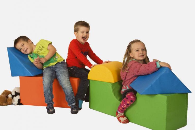 Baumodul-Hanni-Maxi - die Großbausteine MAXI für Kinder ab 4 Jahren sind die am meisten verbreiteten Baumodule