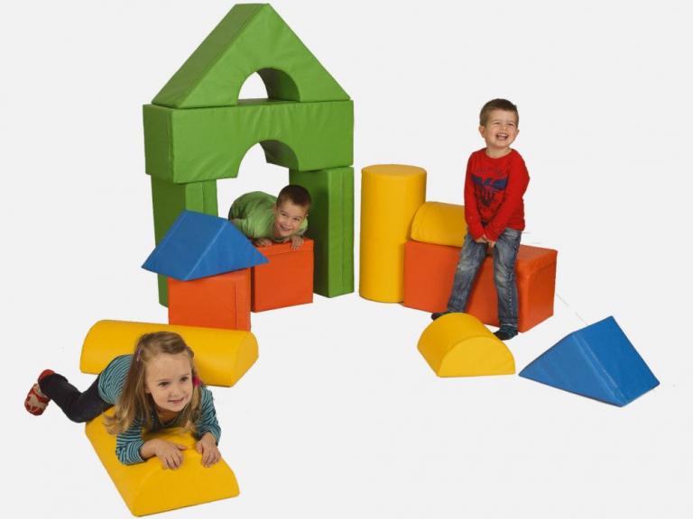 Baumodul-Katie-Bänfer - die Großbausteine MAXI für Kinder ab 4 Jahren sind die am meisten verbreiteten Baumodule