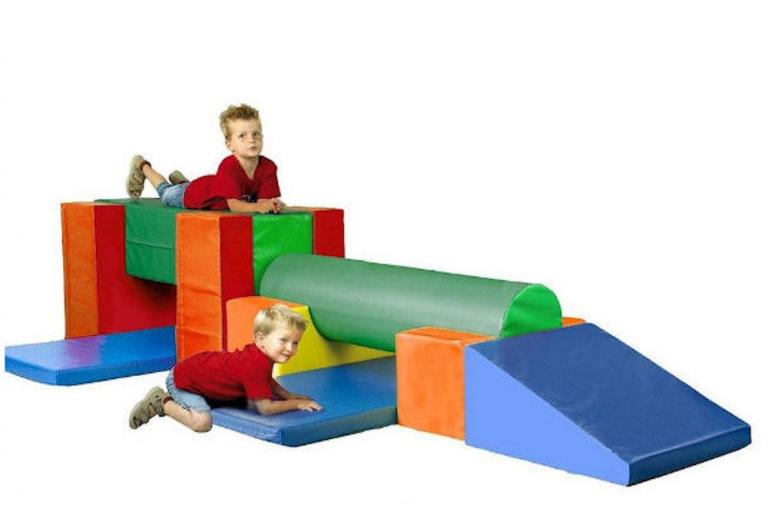 Bausteinsatz-Felix-Maxi - die Großbausteine MAXI für Kinder ab 4 Jahren sind die am meisten verbreiteten Baumodule