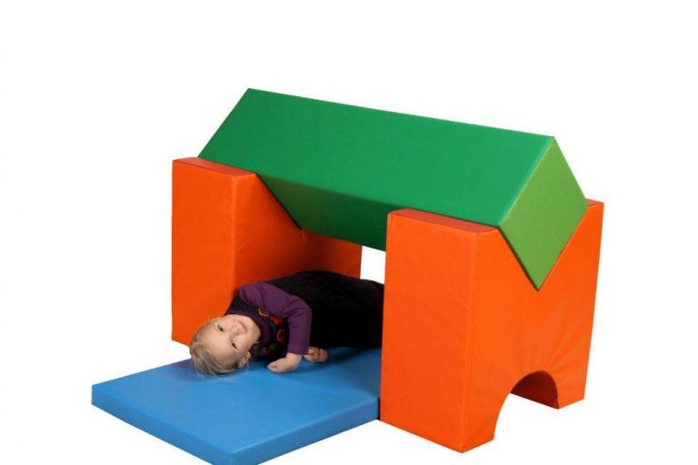 Bausteinsatz-Jonas-Bänfer-Maxi - die Großbausteine MAXI für Kinder ab 4 Jahren sind die am meisten verbreiteten Baumodule