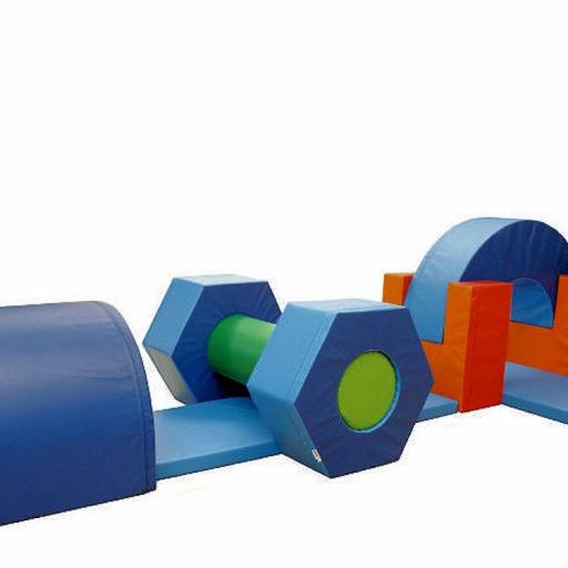 Bausteinsatz-Mia - die Großbausteine MAXI für Kinder ab 4 Jahren sind die am meisten verbreiteten Baumodule