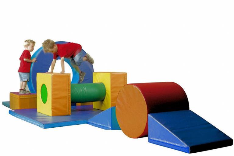 Bausteinsatz-Milo-Bänfer - die Großbausteine MAXI für Kinder ab 4 Jahren sind die am meisten verbreiteten Baumodule