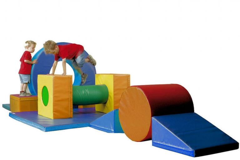 Bausteinsatz-Milo-Bänfer - die Großbausteine MAXI für Kinder ab 4 Jahren sind die am meisten verbreiteten Baumodule