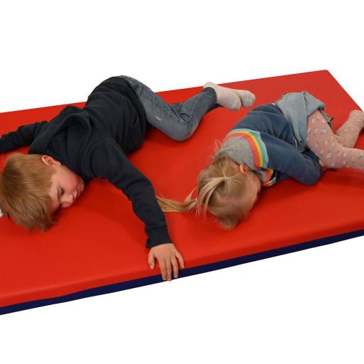 Bodenliegepolster für Kitas - ideal für den Ruheraum 