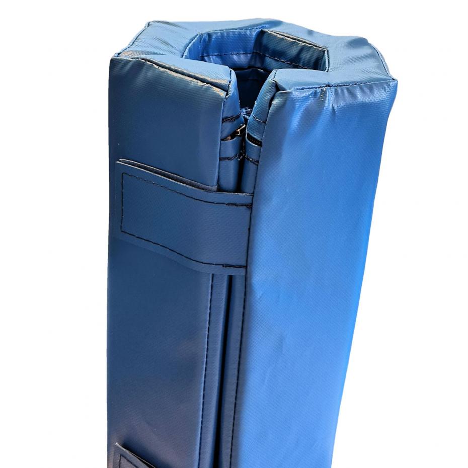 Pfostenschutz für einen großen Sonnenschirm