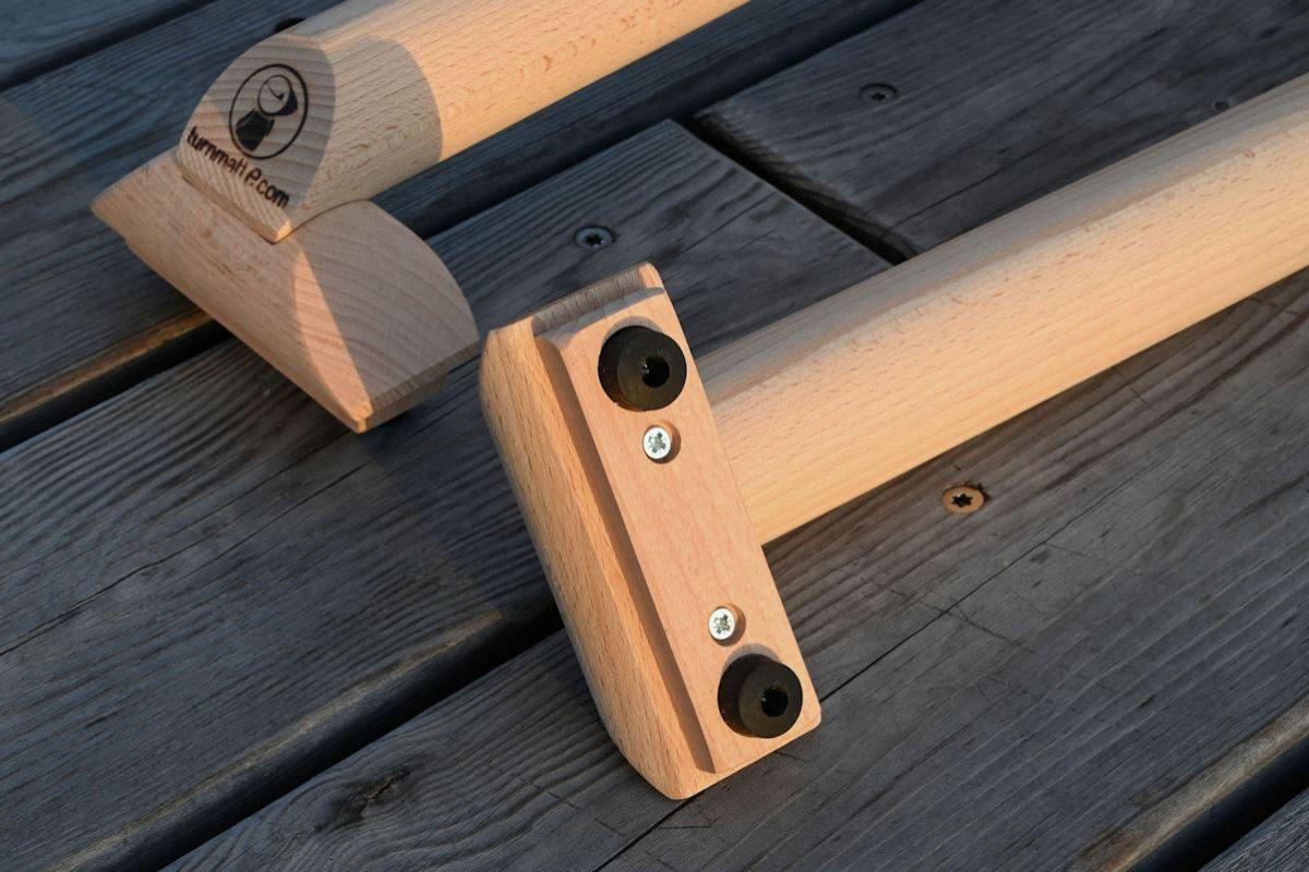 Training am Barren, Handstand, Contortion, Akrobatik: unsere Handstandbarren LONG.