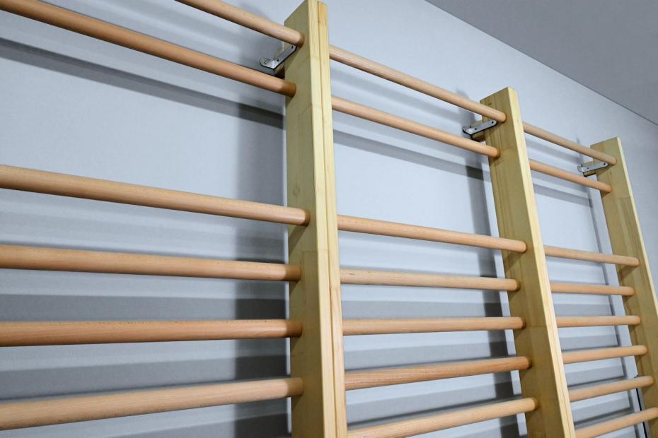 Sprossenwand-Wandbefestigung