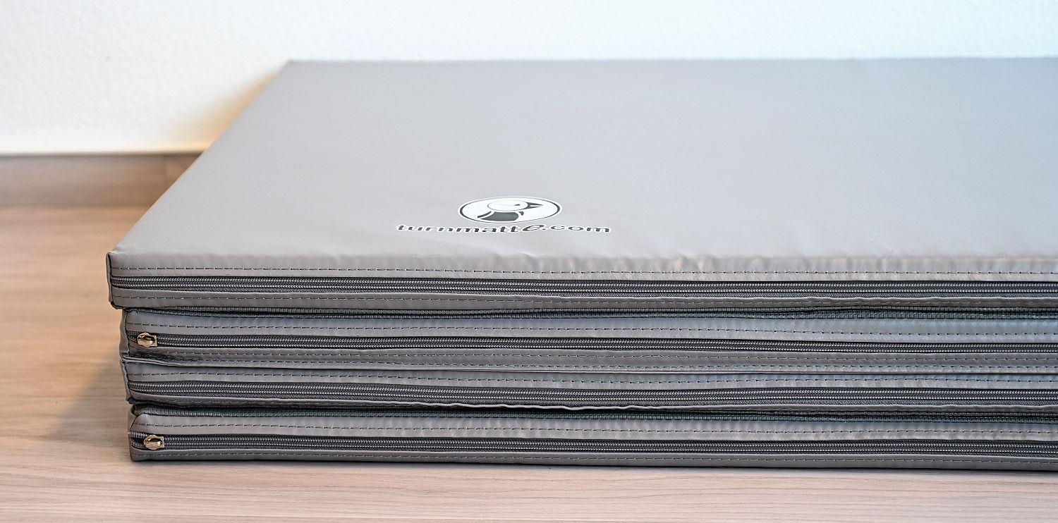 Faltmatte in grau - Klappmatte praktisch im Transport und in der Aufbewahrung sehr platzsparend