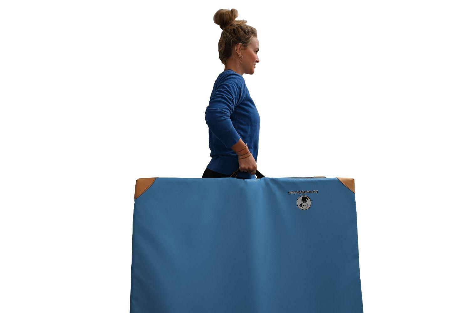 Therapeutenmatte tragbar - - je ein stabiler Tragegriff an den kurzen Seiten